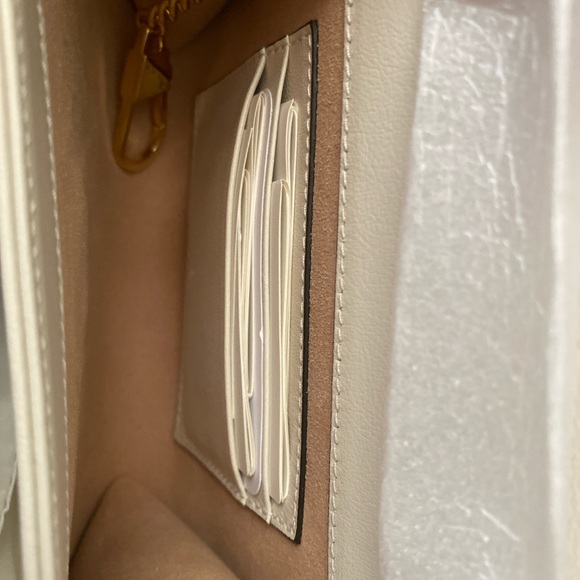 Gucci Azalea RAJA Cream Leather Wallet on Chain - Picture 7 of 8